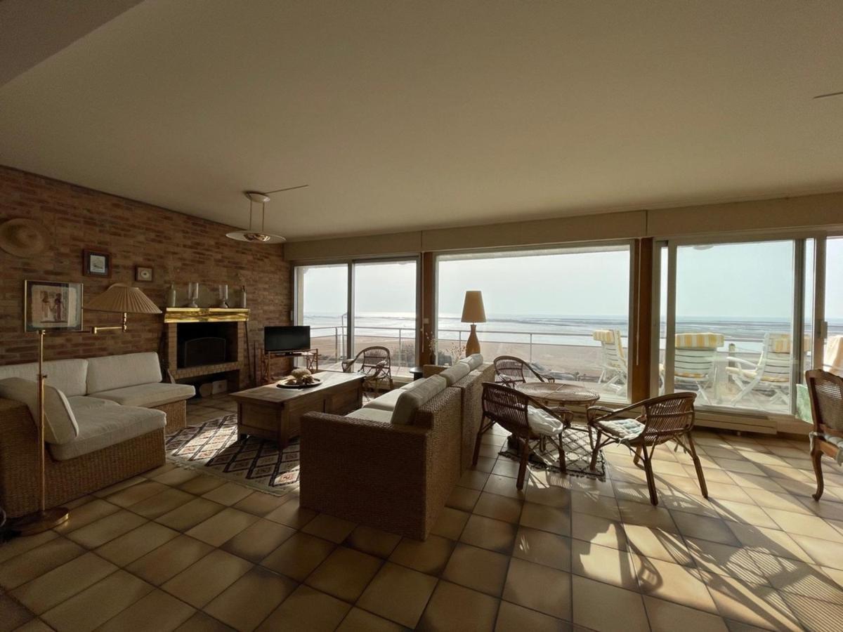 Villa Bord De Mer Avec Jardin Et Wifi Gratuit - Fr-1-361-76 Saint-Pair-sur-Mer Luaran gambar