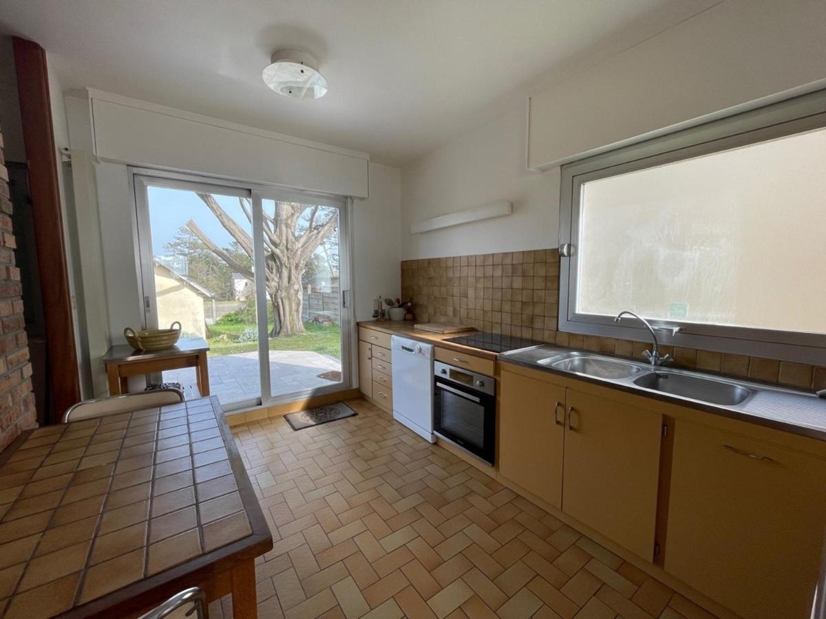 Villa Bord De Mer Avec Jardin Et Wifi Gratuit - Fr-1-361-76 Saint-Pair-sur-Mer Luaran gambar