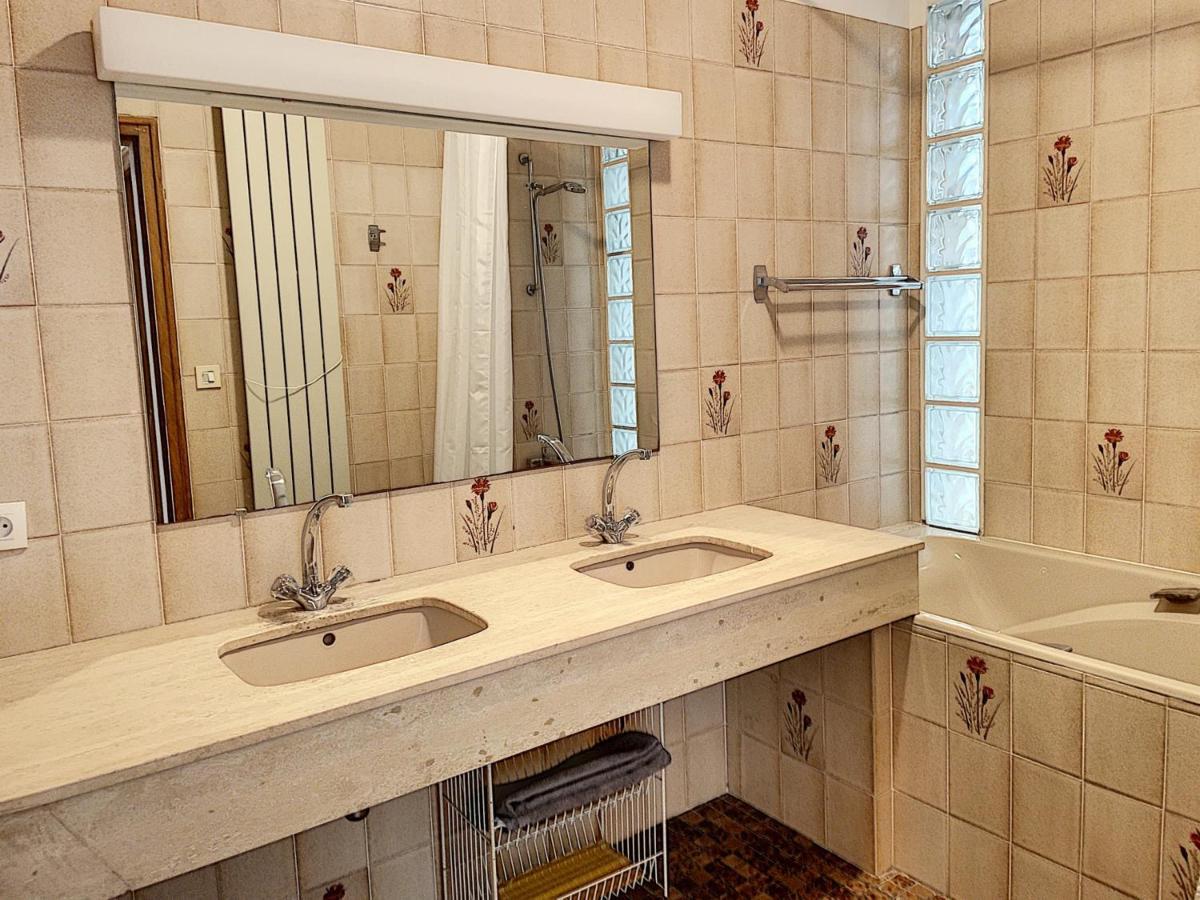 Villa Bord De Mer Avec Jardin Et Wifi Gratuit - Fr-1-361-76 Saint-Pair-sur-Mer Luaran gambar
